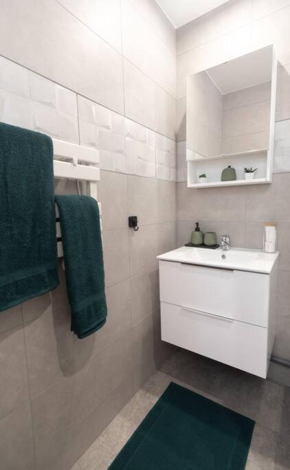 Parisian & Chic Appartement -15 Min From Paris Center Іврі-сюр-Сен Екстер'єр фото